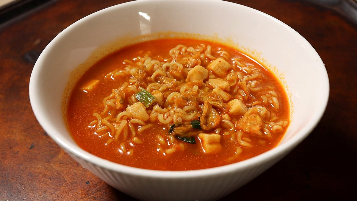 실제 촬영 라면 사진