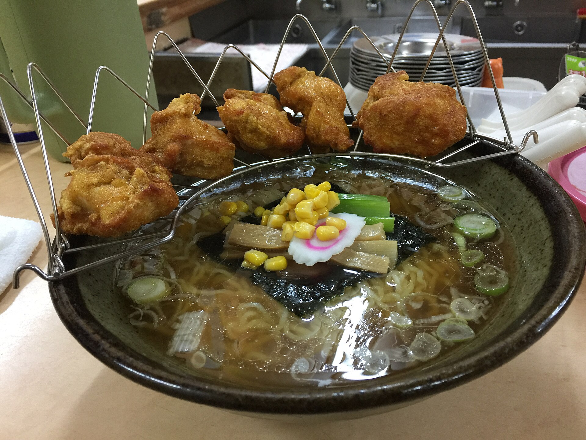 농심 너구리 매운맛 리뷰 — 매운맛·칼로리·가격 한눈에