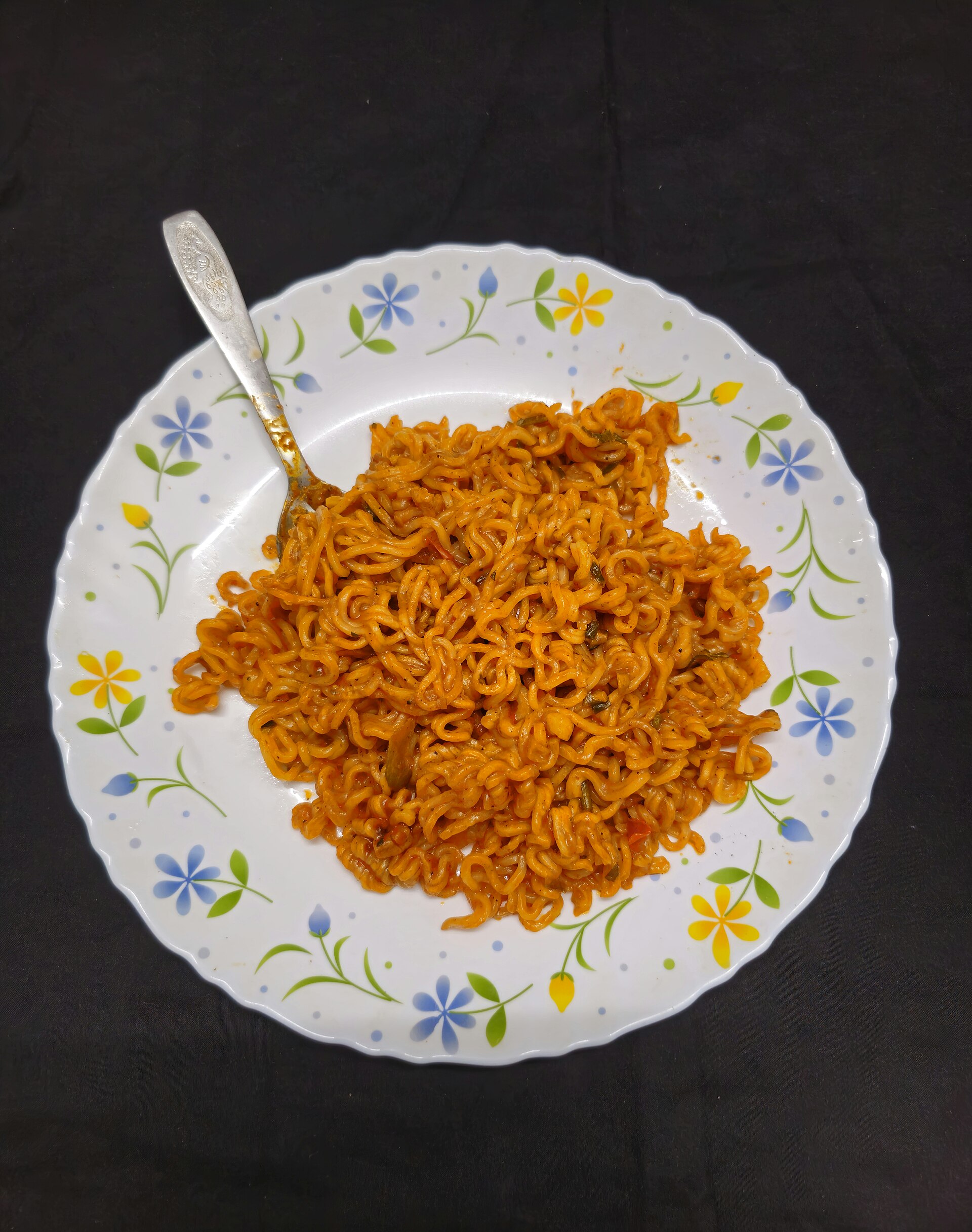 농심 짜파게티 리뷰 — 매운맛·칼로리·가격 한눈에