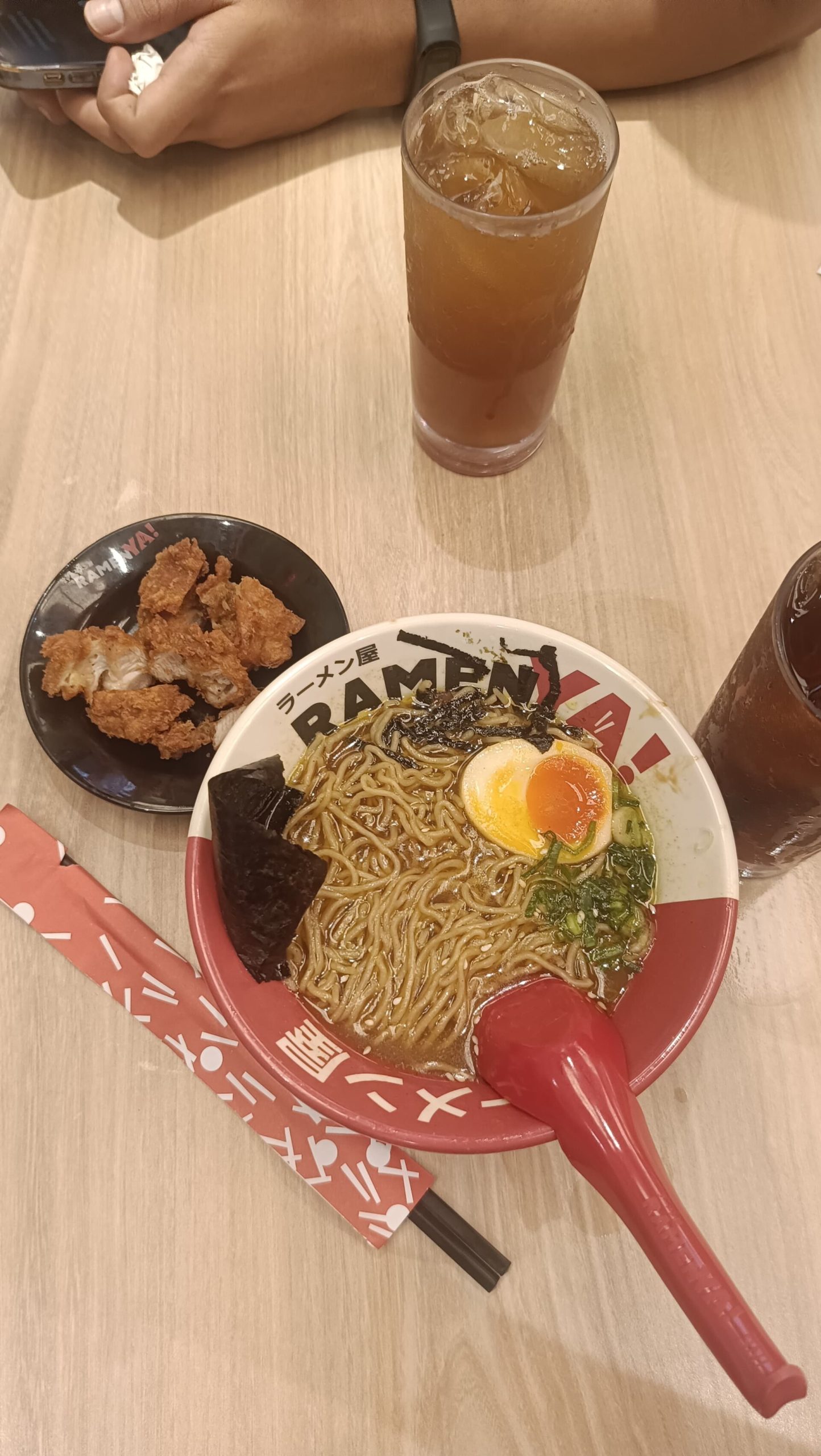 농심 짬뽕왕 리뷰 — 매운맛·칼로리·가격 한눈에